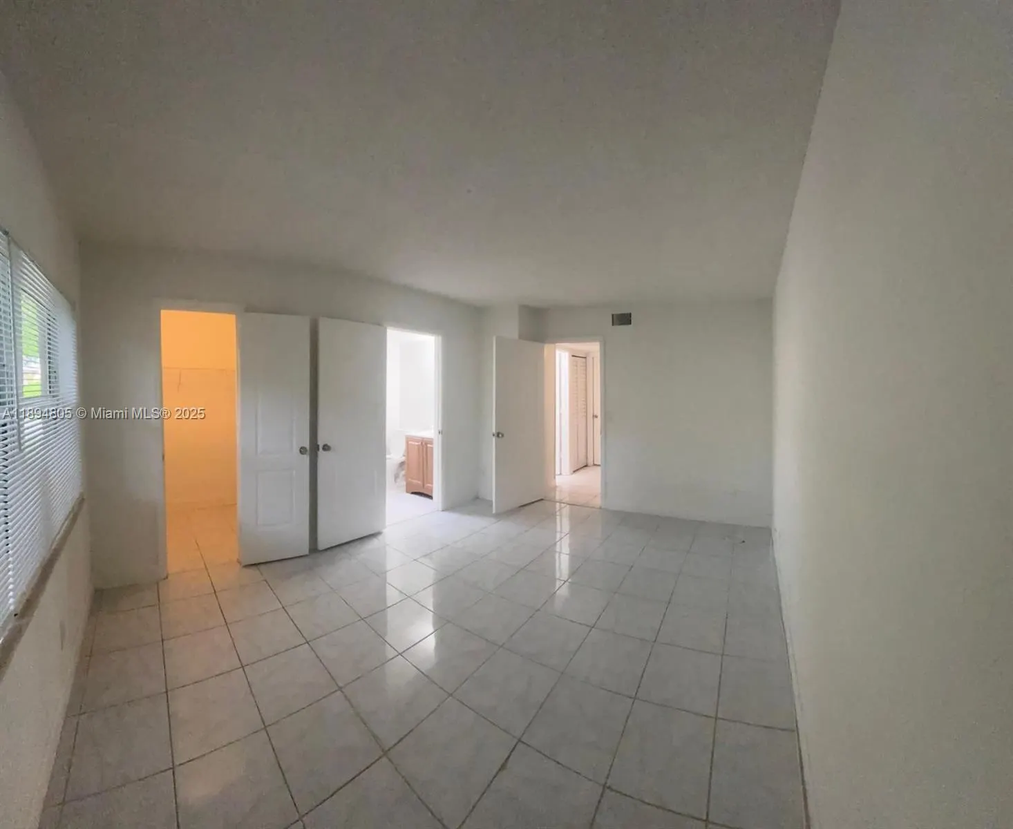 11501 NW 44th St, #-