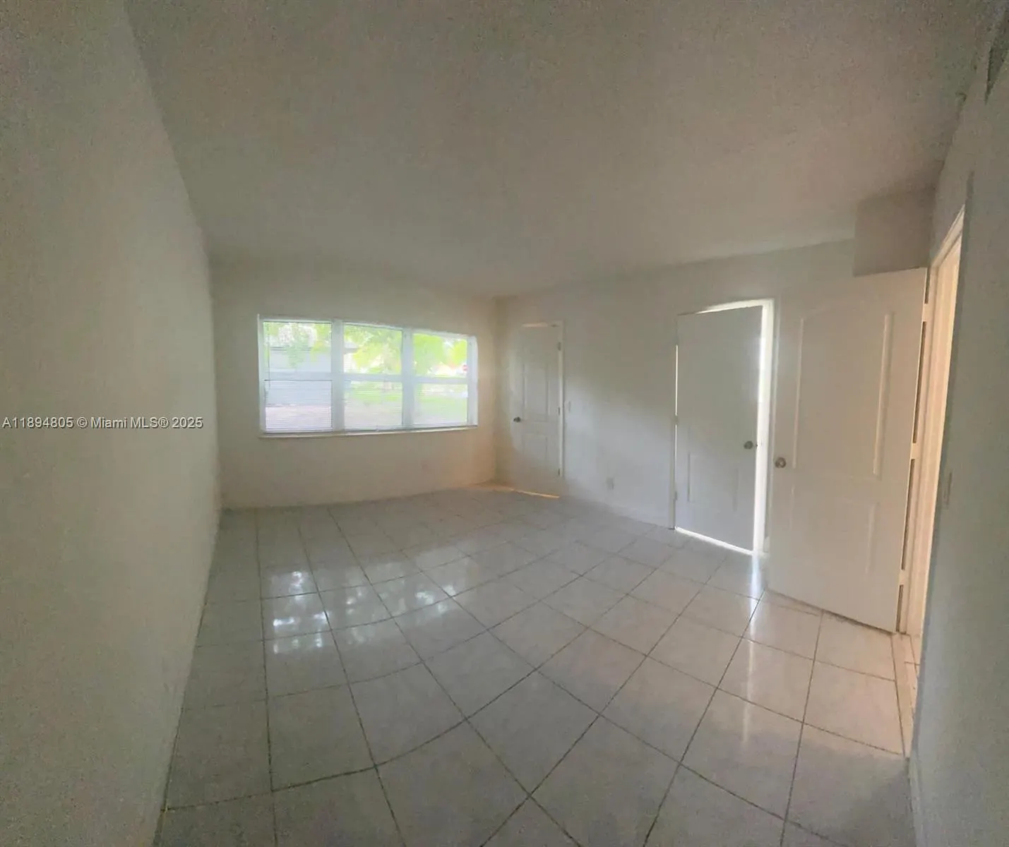 11501 NW 44th St, #-