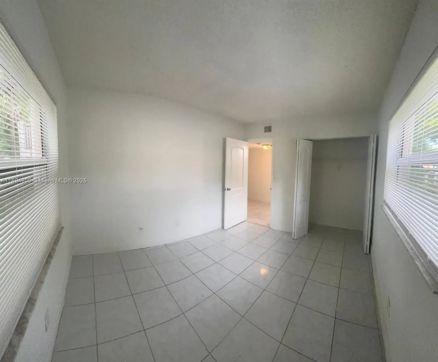 11501 NW 44th St, #-