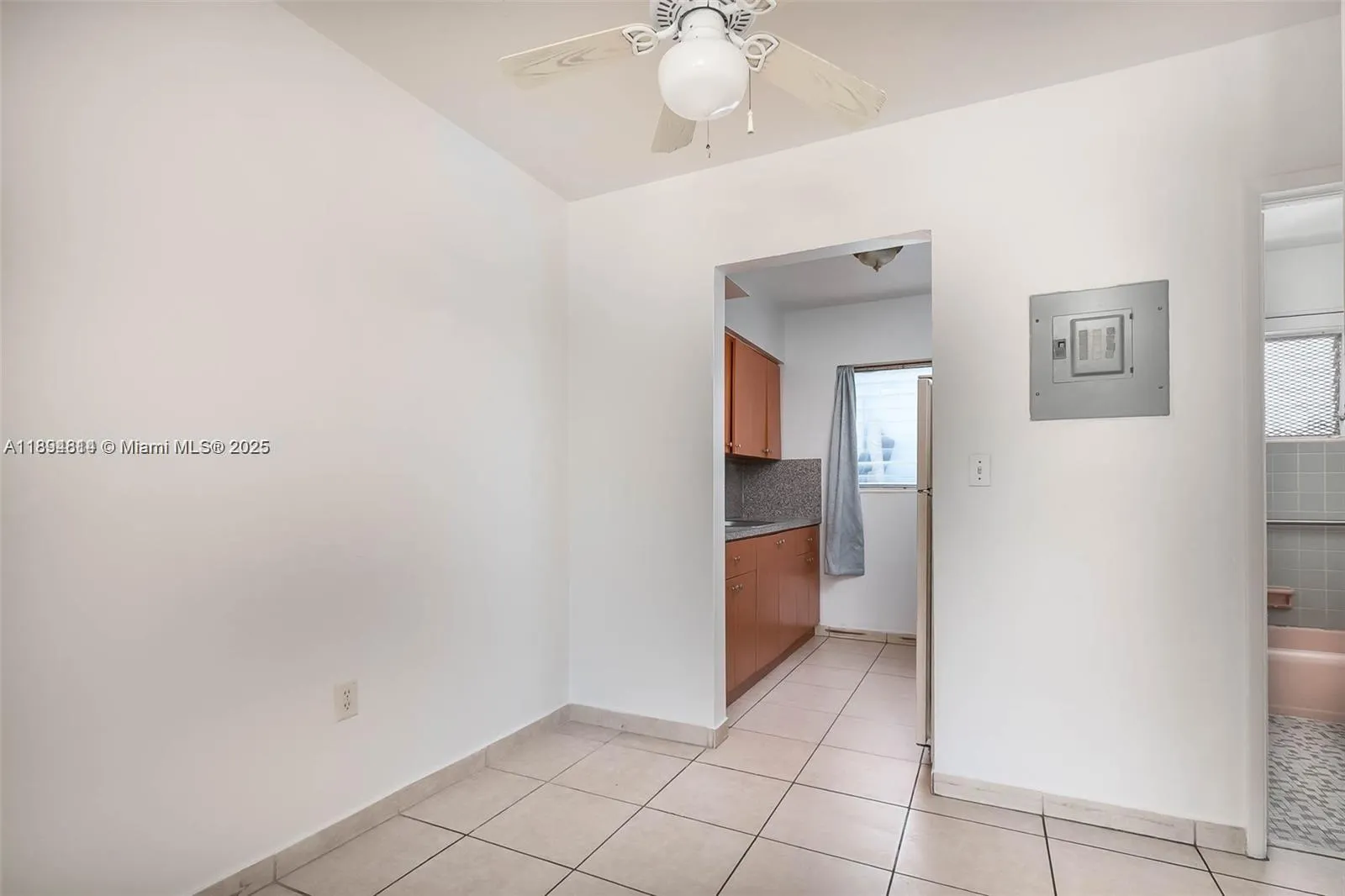 934 Meridian Ave, #15