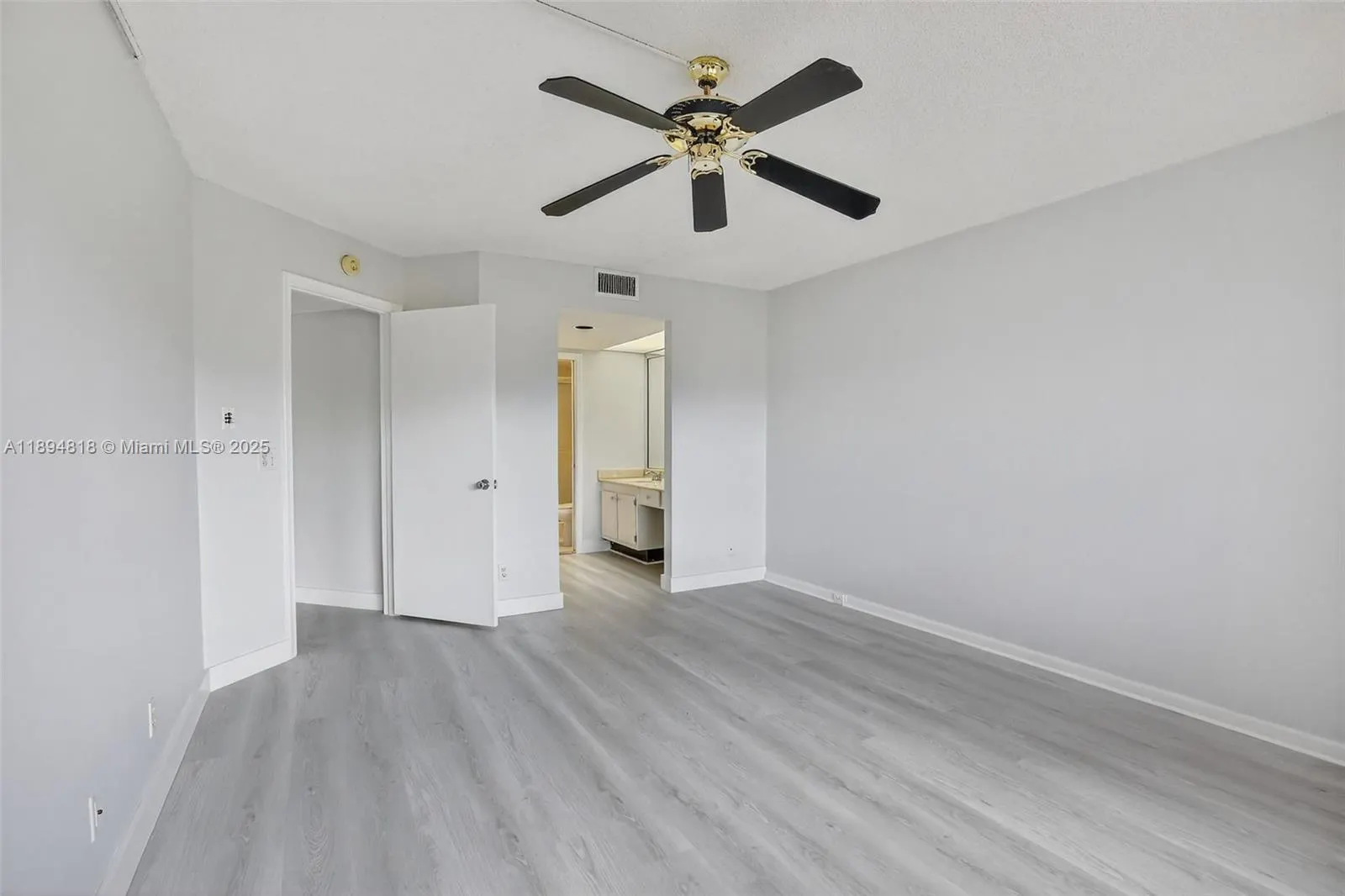 701 SW 128th Ave, #111F