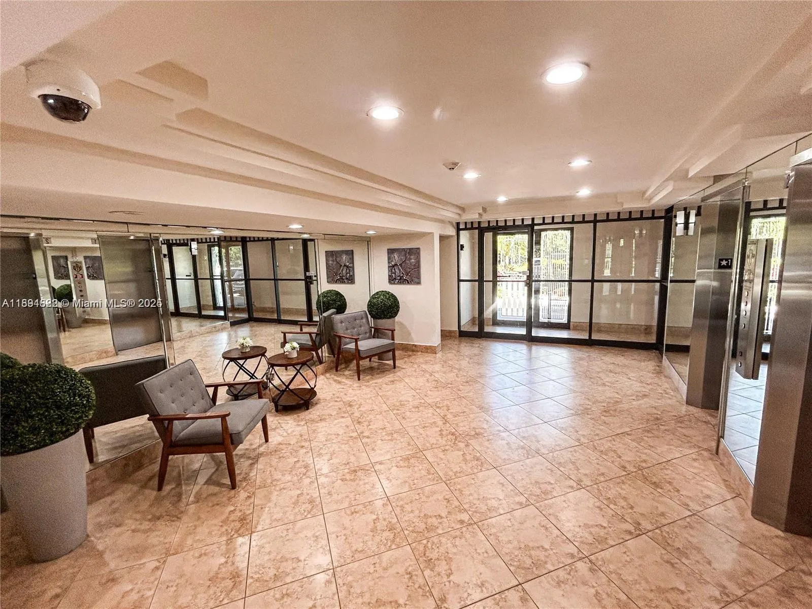 400 Diplomat Pkwy, #410