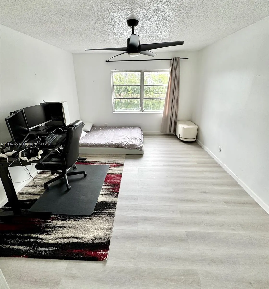 400 Diplomat Pkwy, #410