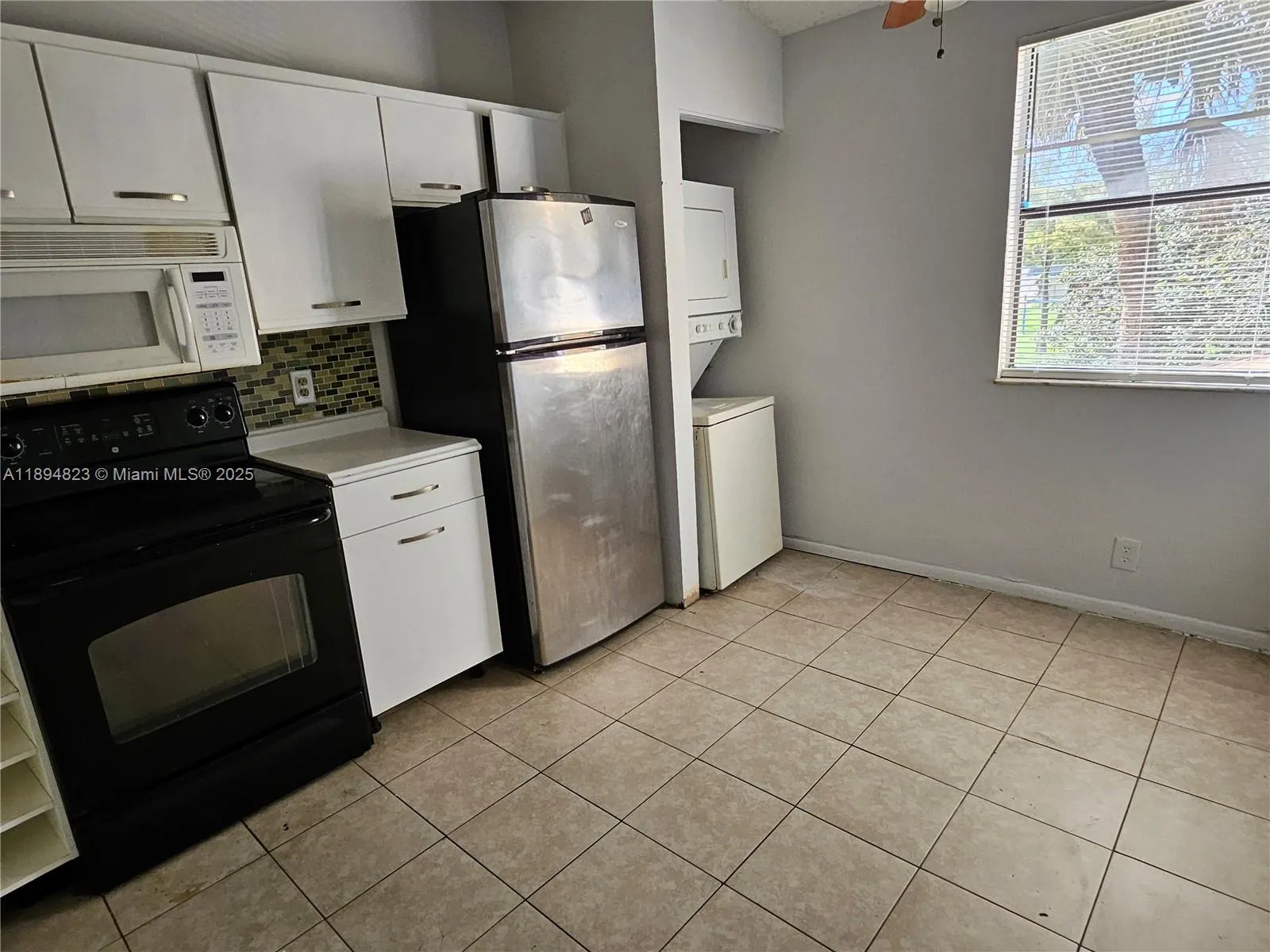 2511 NW 56th Ave, #4-25