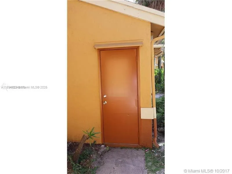 2511 NW 56th Ave, #4-25