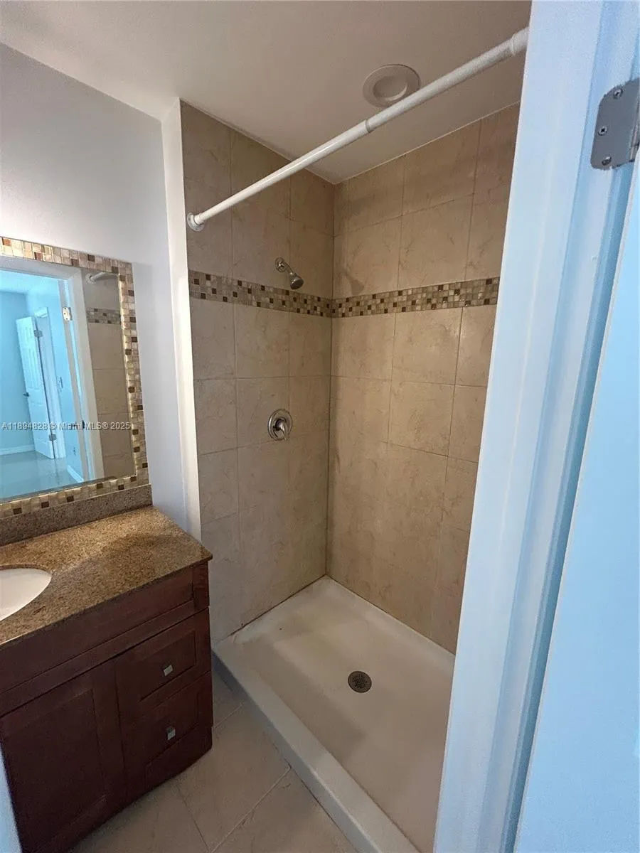 20730 NE 8th Ct, #204-16
