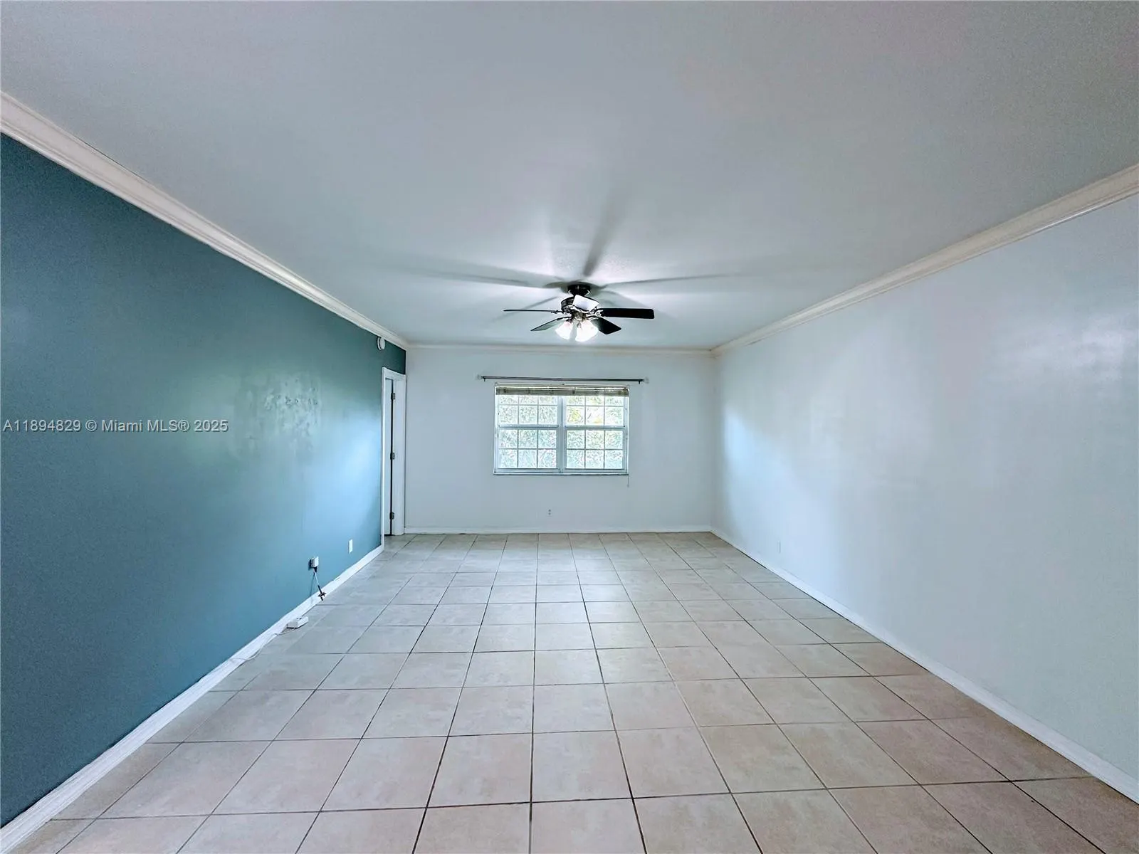 2424 SE 17th St, #B307