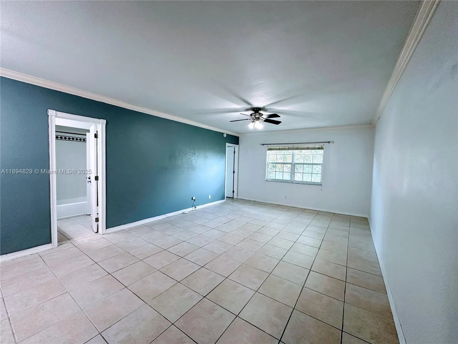 2424 SE 17th St, #B307