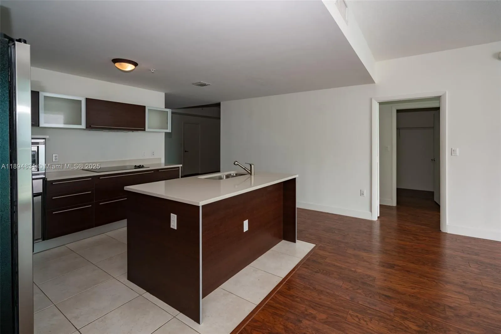 1900 N Bayshore Dr, #3501