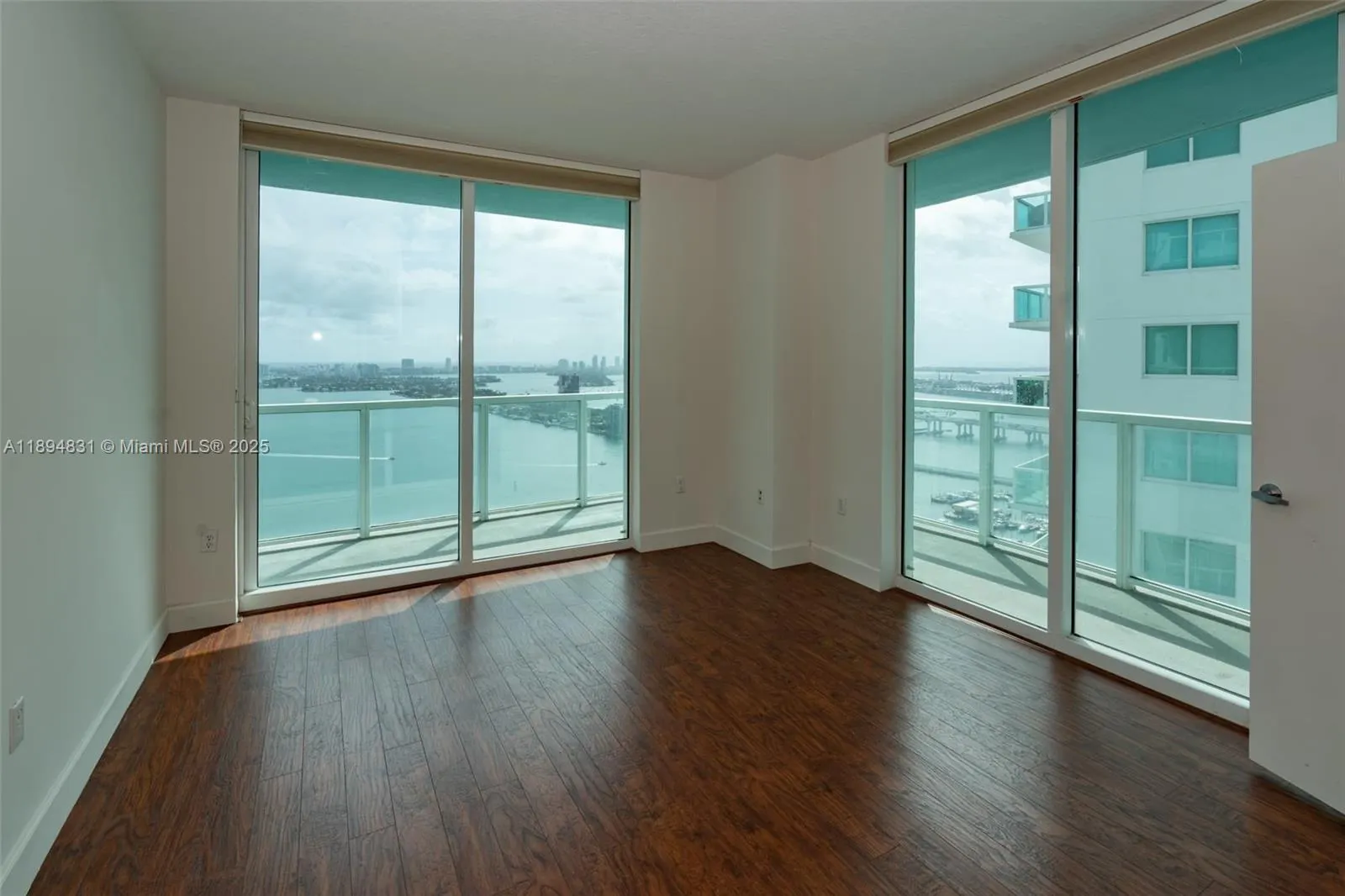 1900 N Bayshore Dr, #3501