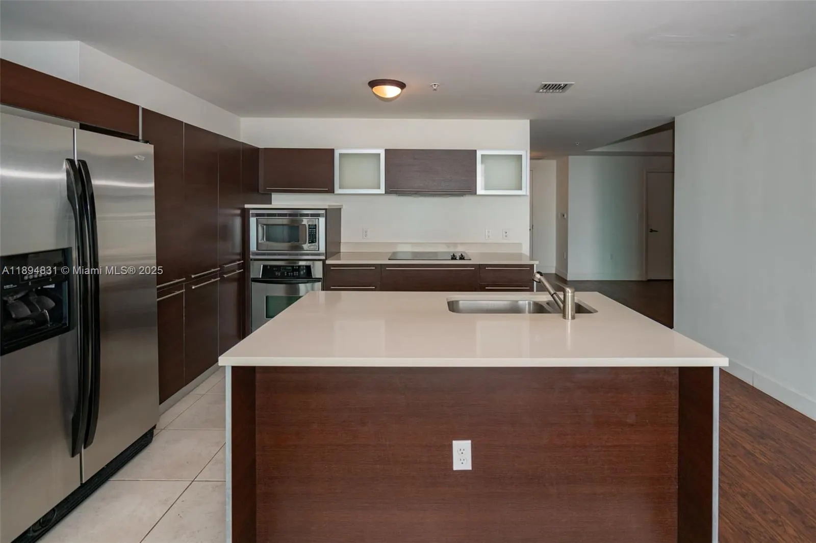 1900 N Bayshore Dr, #3501
