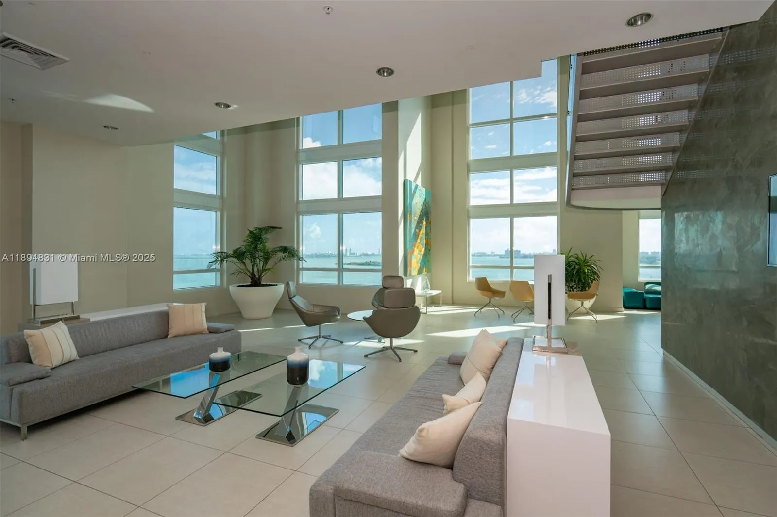 1900 N Bayshore Dr, #3501