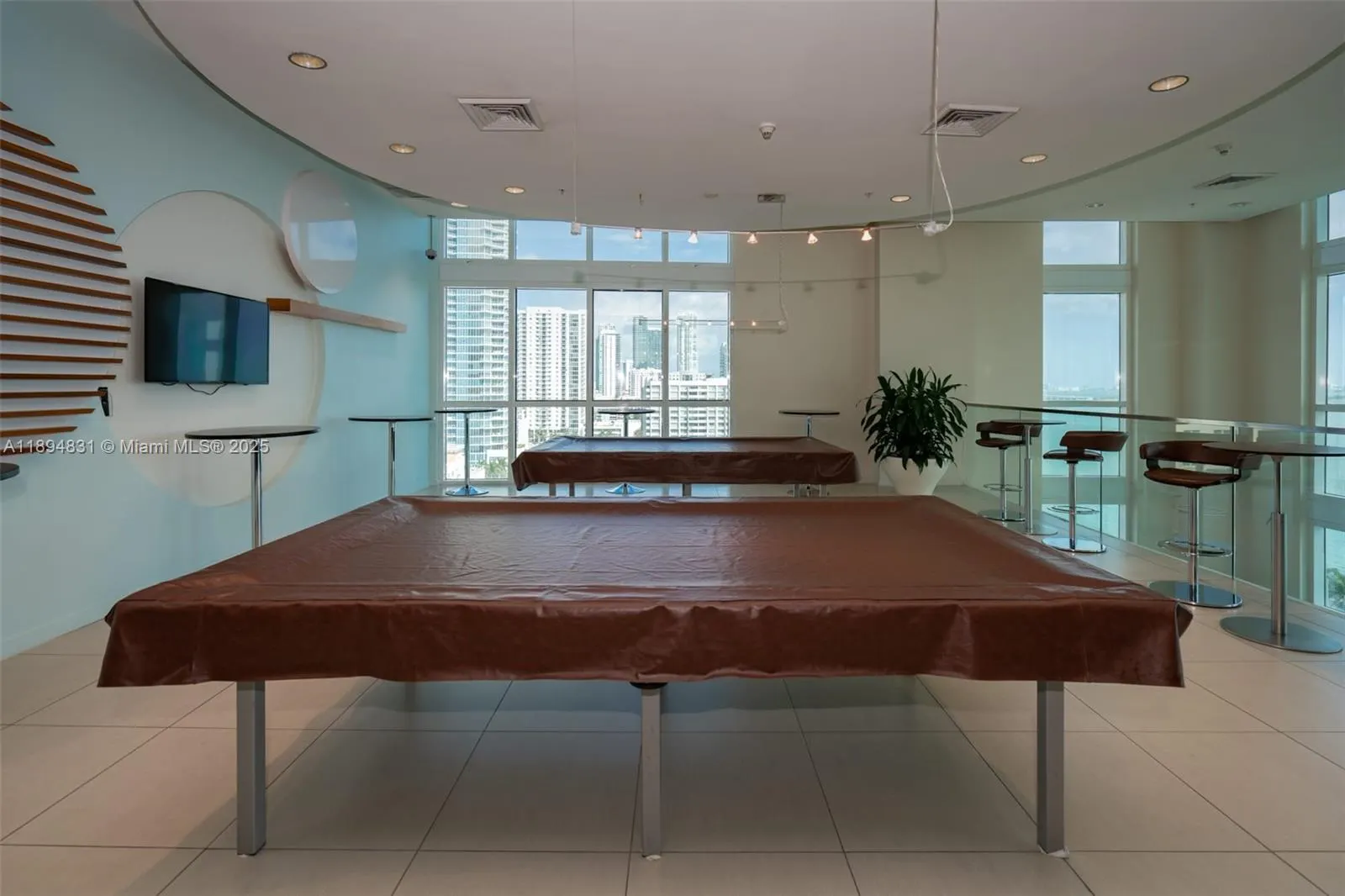 1900 N Bayshore Dr, #3501