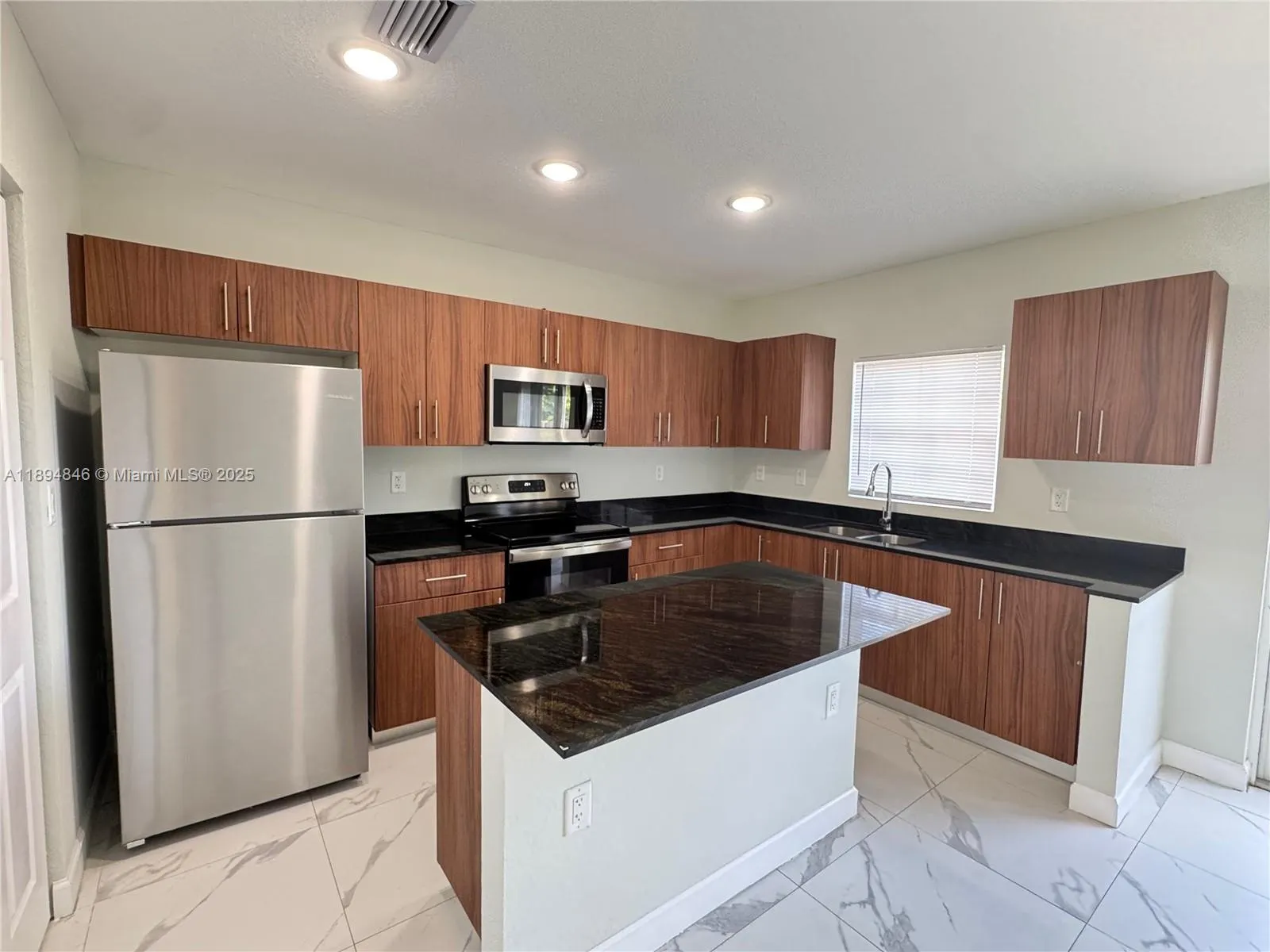 1310 NW 6th Ave, #D
