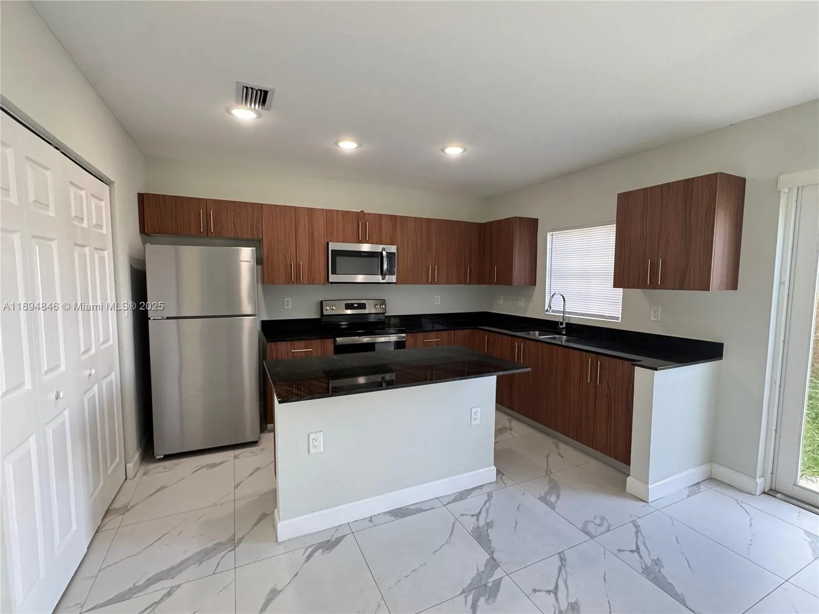 1310 NW 6th Ave, #D
