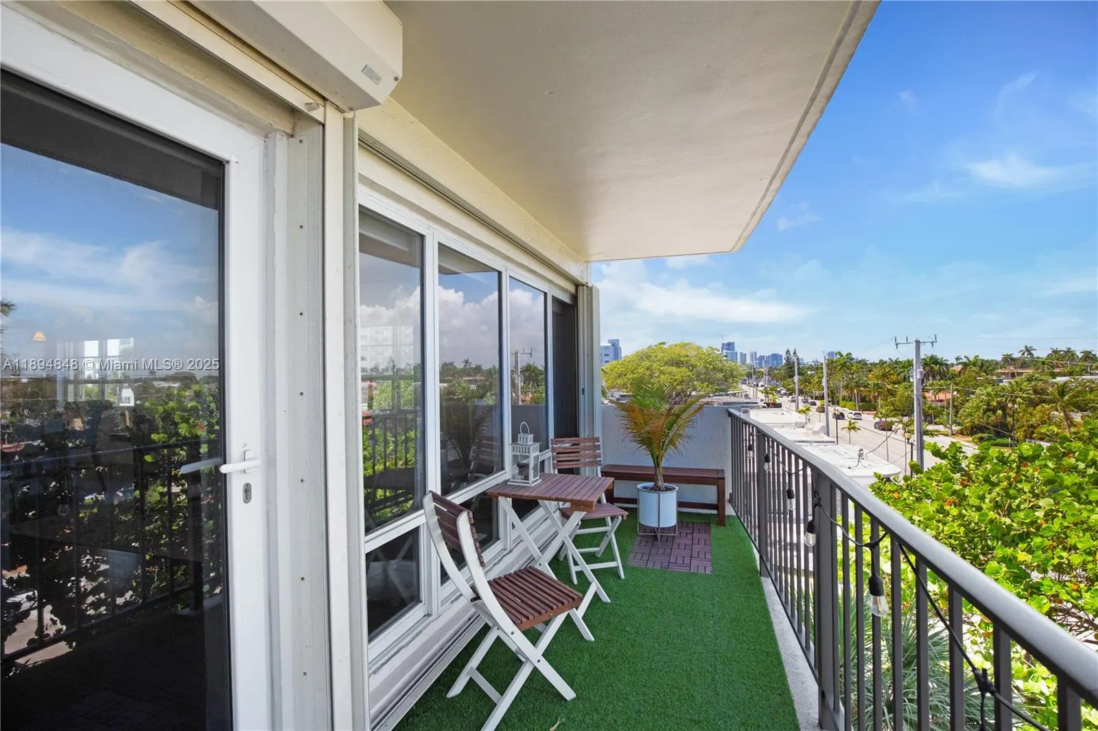 2500 E Las Olas Blvd, #408
