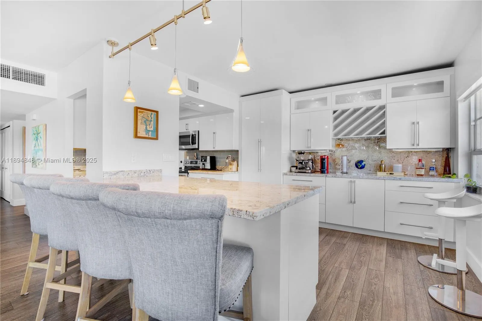 2500 E Las Olas Blvd, #408