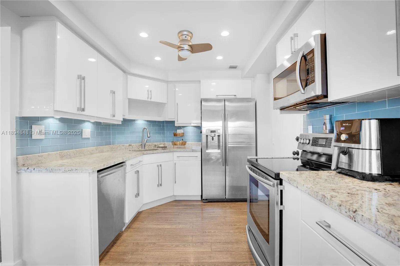 2500 E Las Olas Blvd, #408