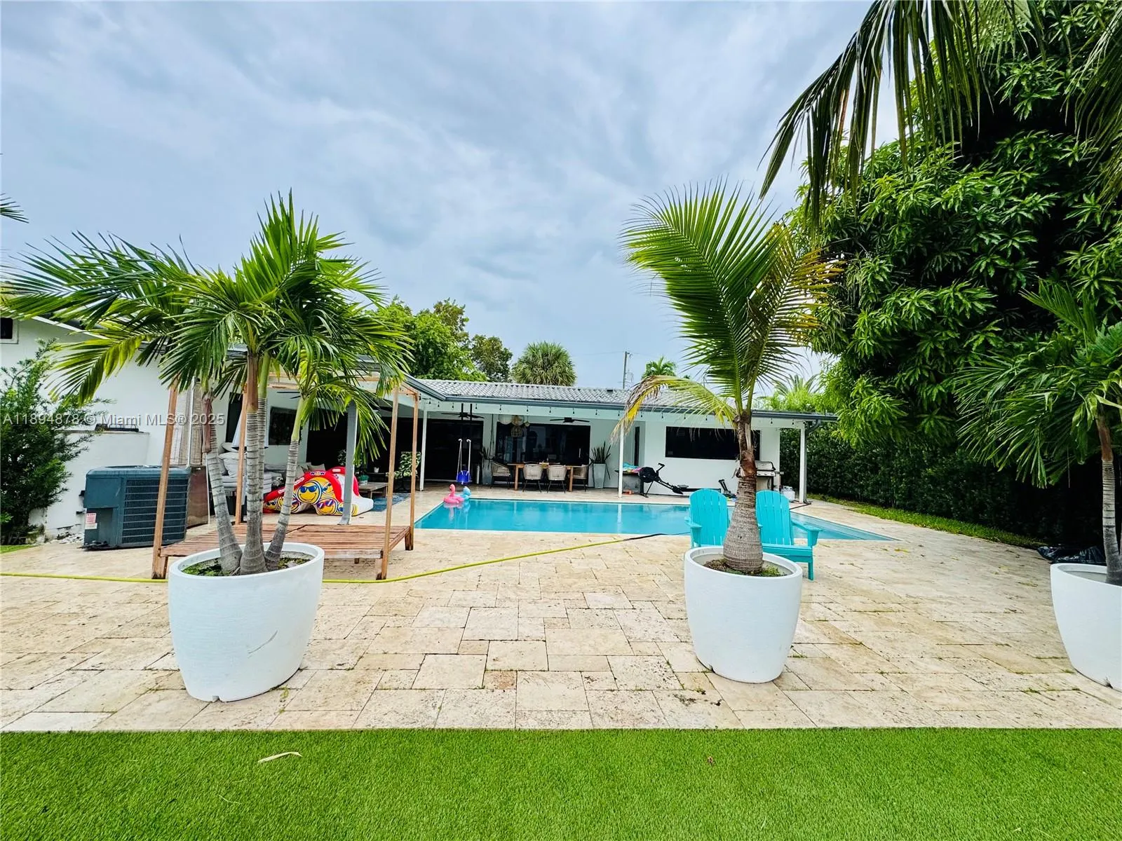 2305 Magnolia Dr, #2305