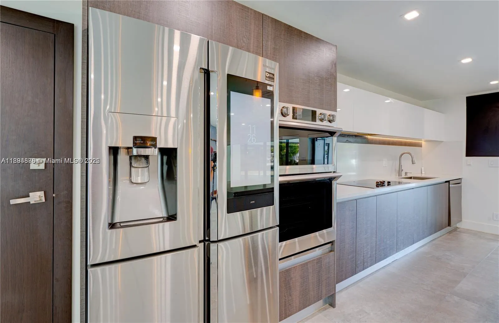 2305 Magnolia Dr, #2305