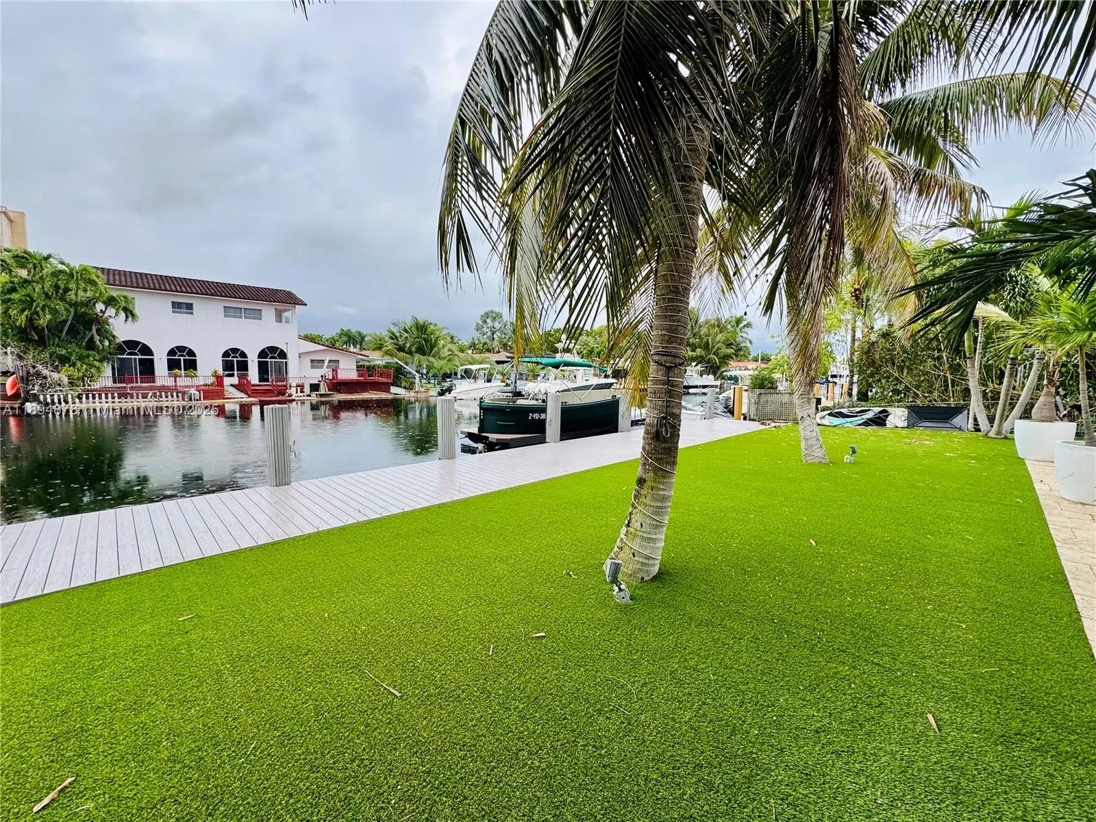 2305 Magnolia Dr, #2305