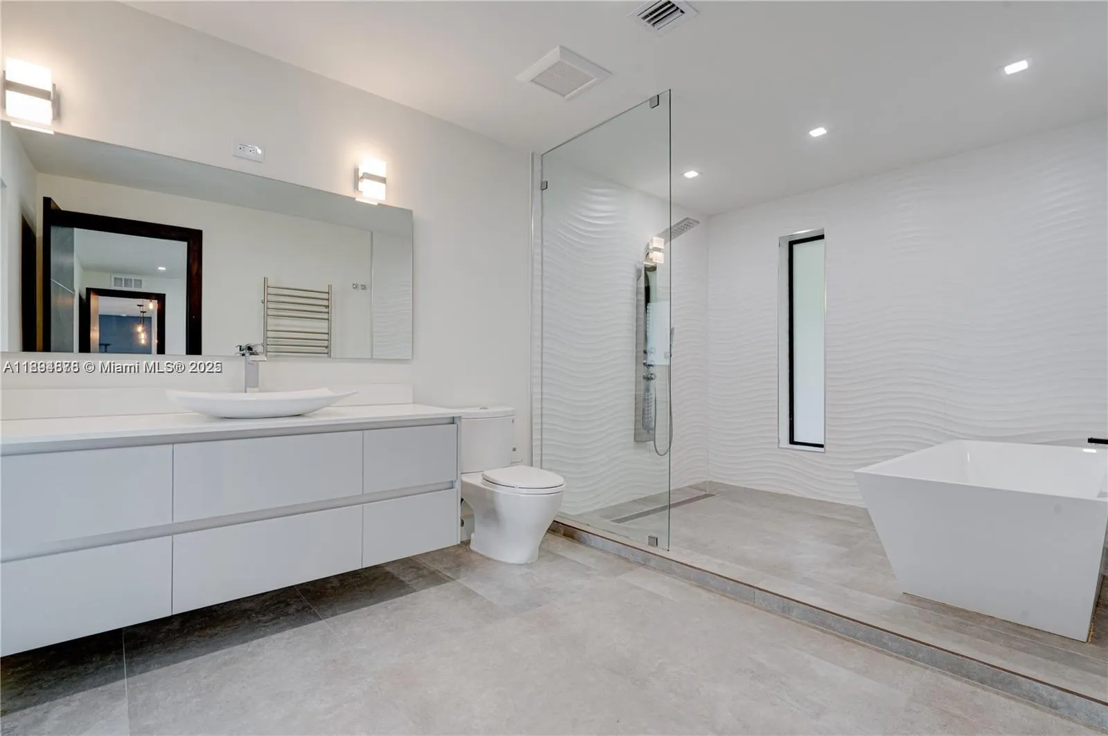 2305 Magnolia Dr, #2305