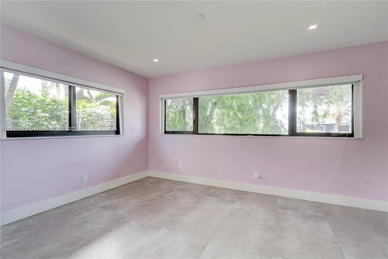 2305 Magnolia Dr, #2305