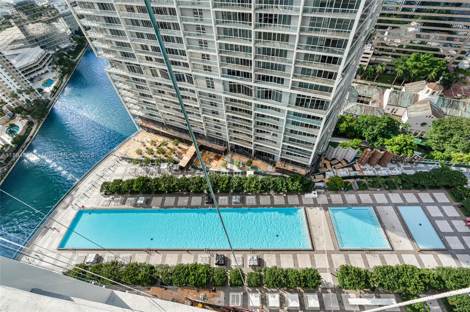 475 Brickell Ave, #3111