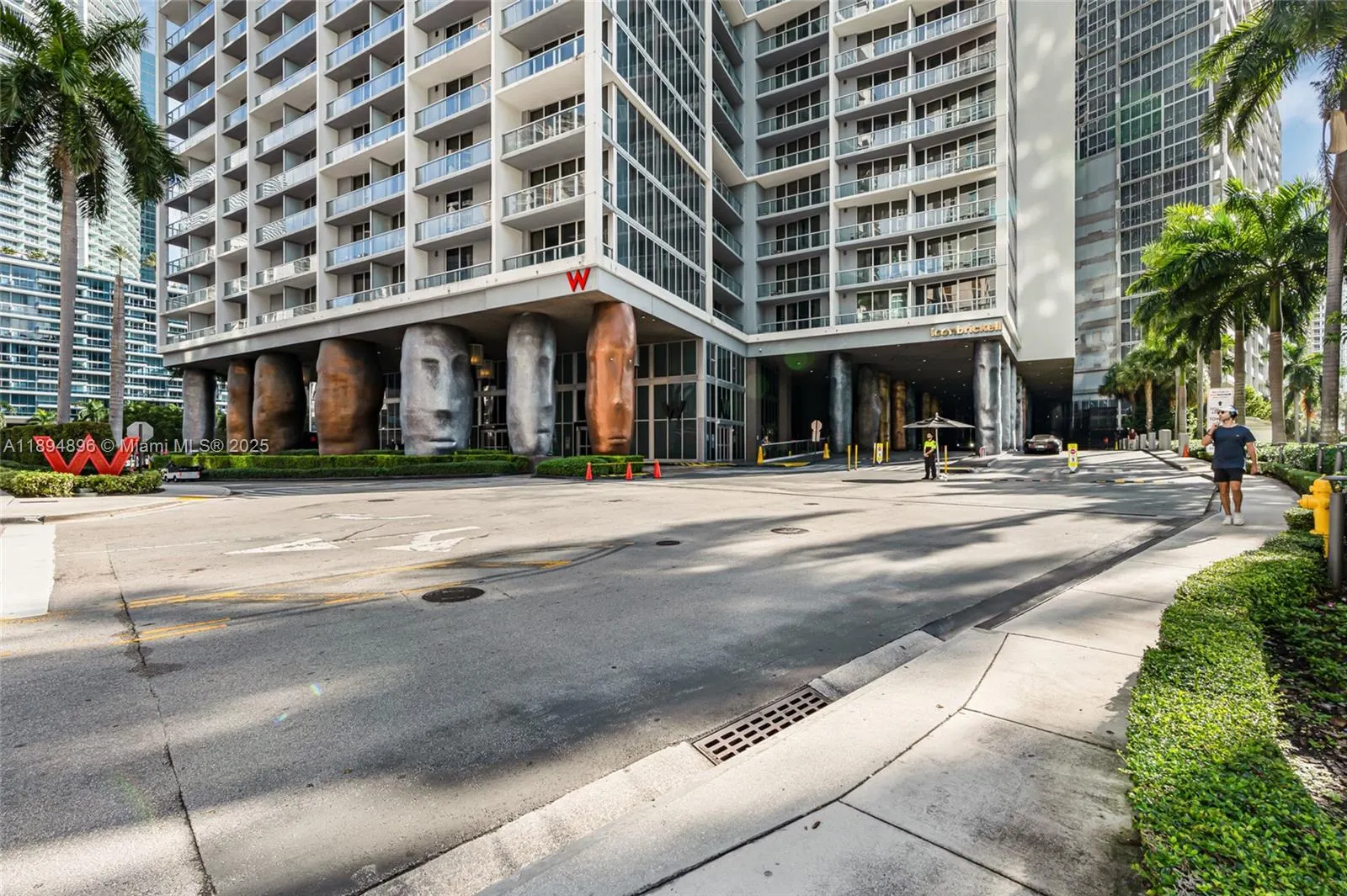 475 Brickell Ave, #3111