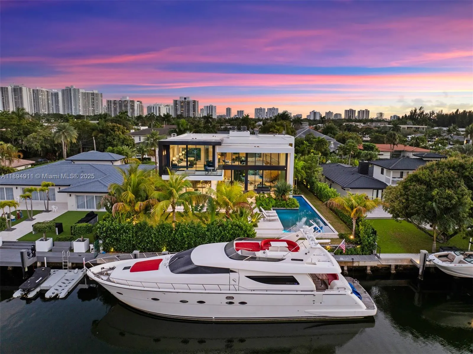 478 Tamarind Dr
