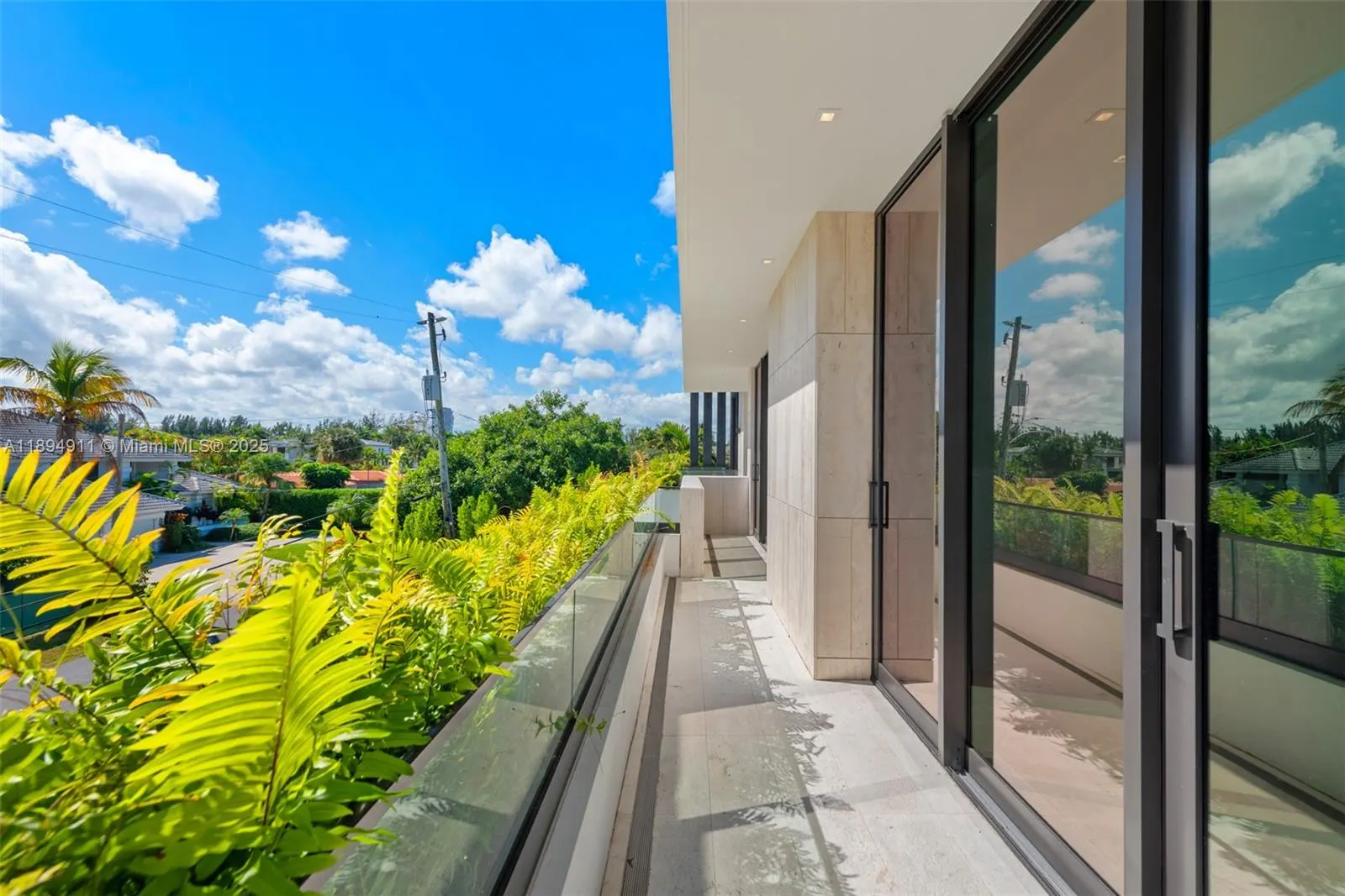 478 Tamarind Dr