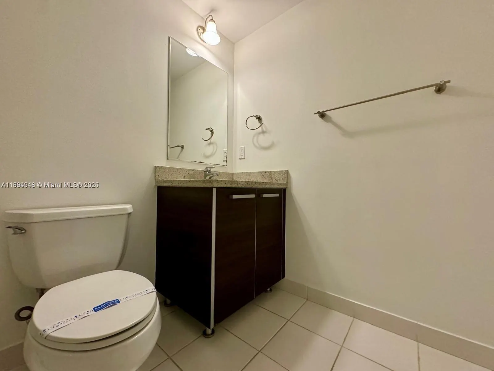 185 SW 7th St, #2411