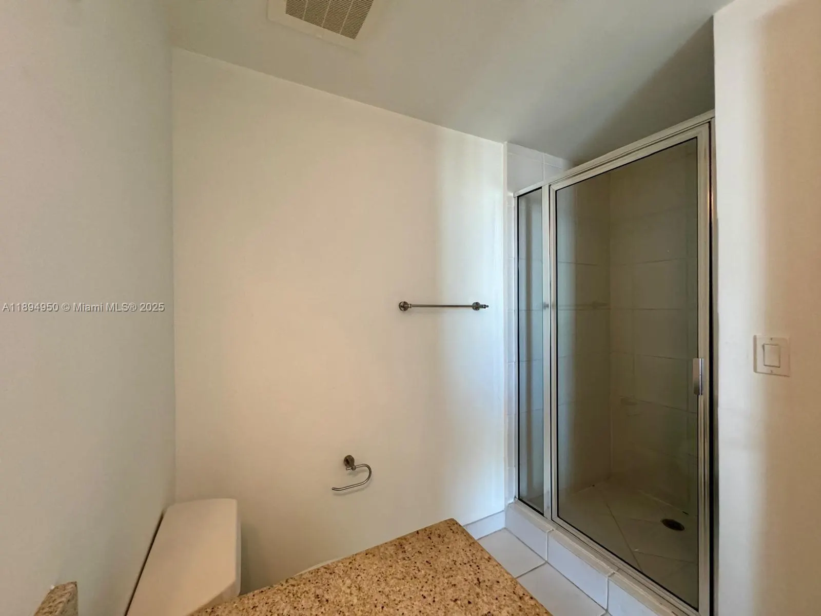 185 SW 7th St, #2411