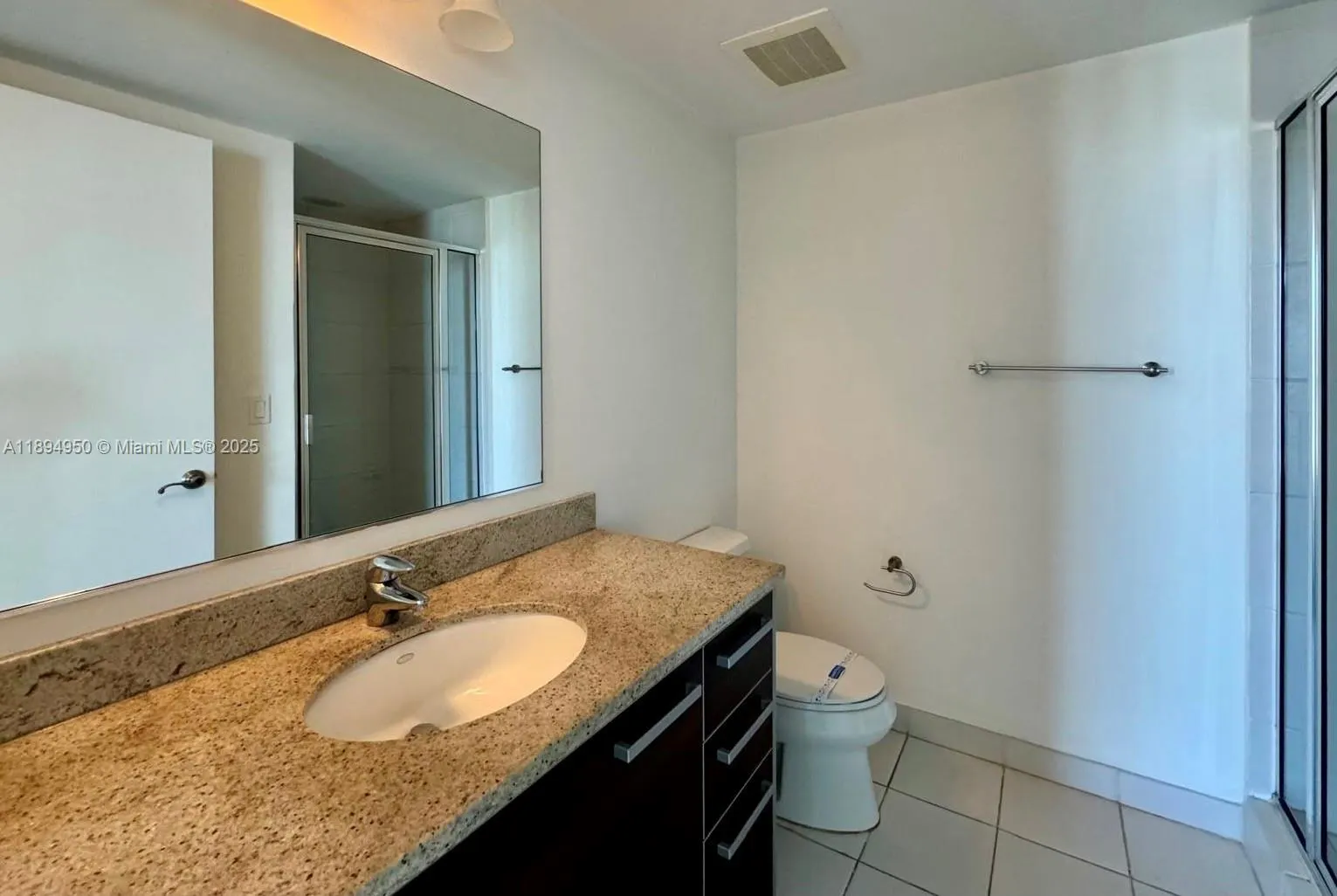185 SW 7th St, #2411