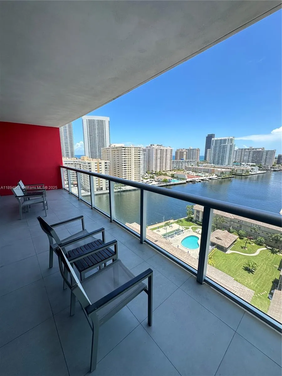 2602 E Hallandale Beach Blvd, #R1507
