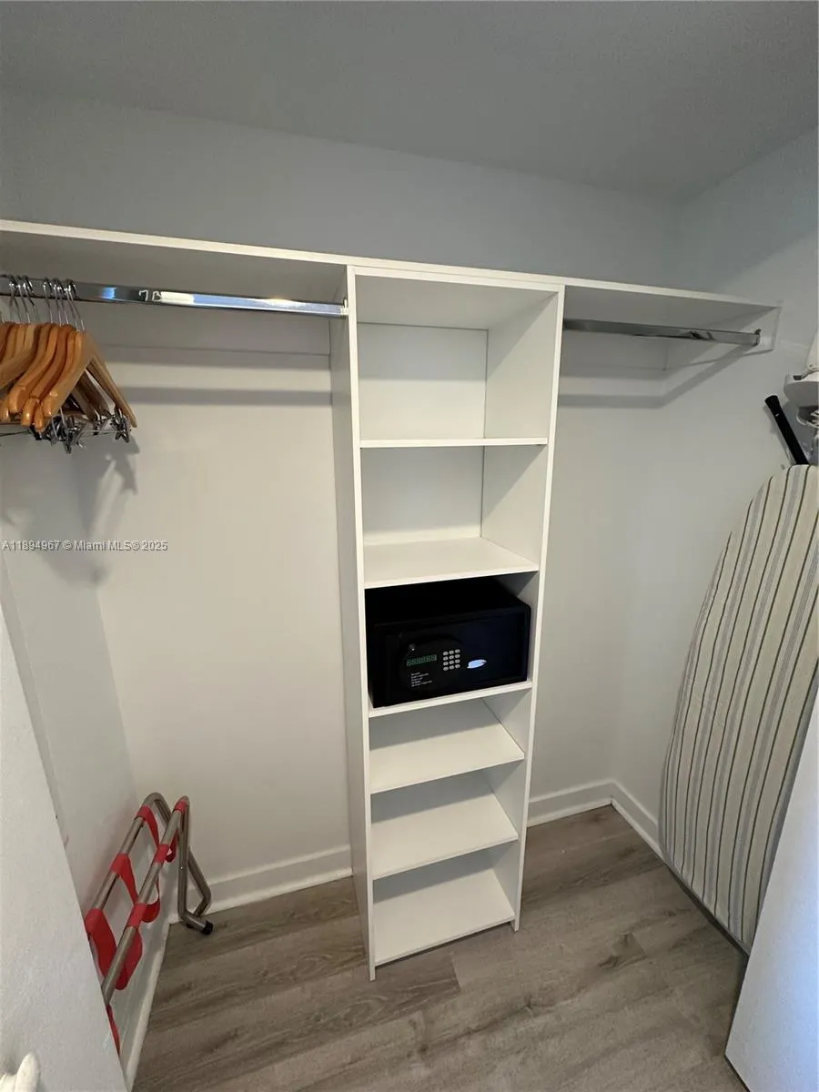 2602 E Hallandale Beach Blvd, #R1507