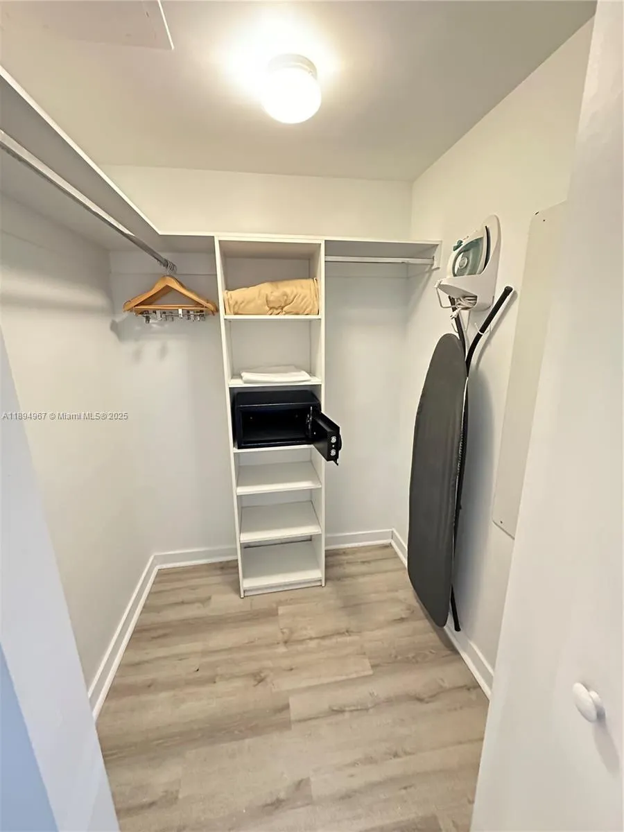 2602 E Hallandale Beach Blvd, #R1507