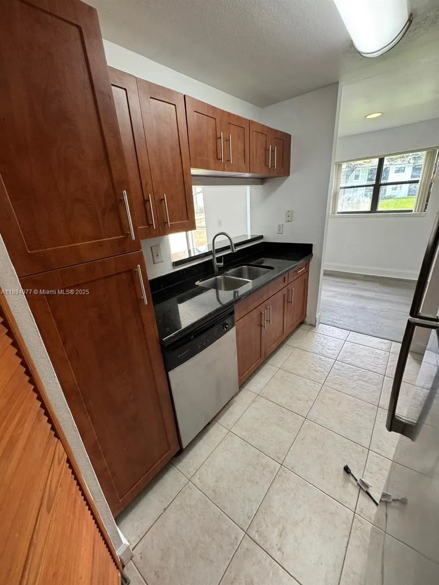 3947 NW 87th Ave, #3947