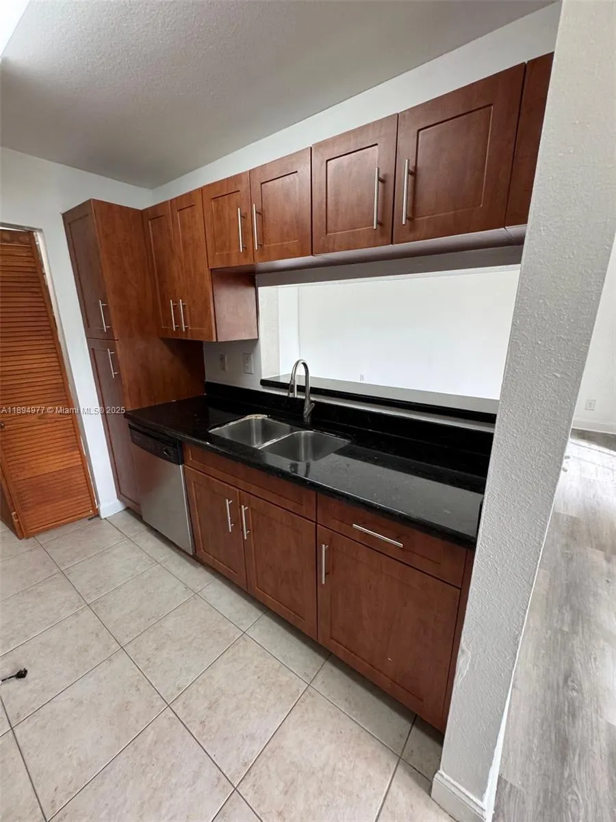 3947 NW 87th Ave, #3947