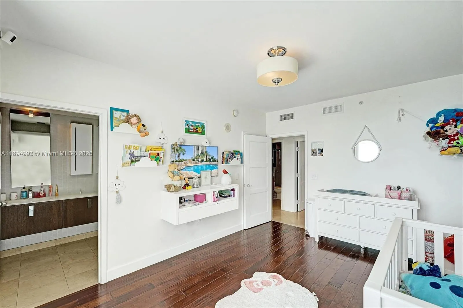 19400 Turnberry Way, #1012