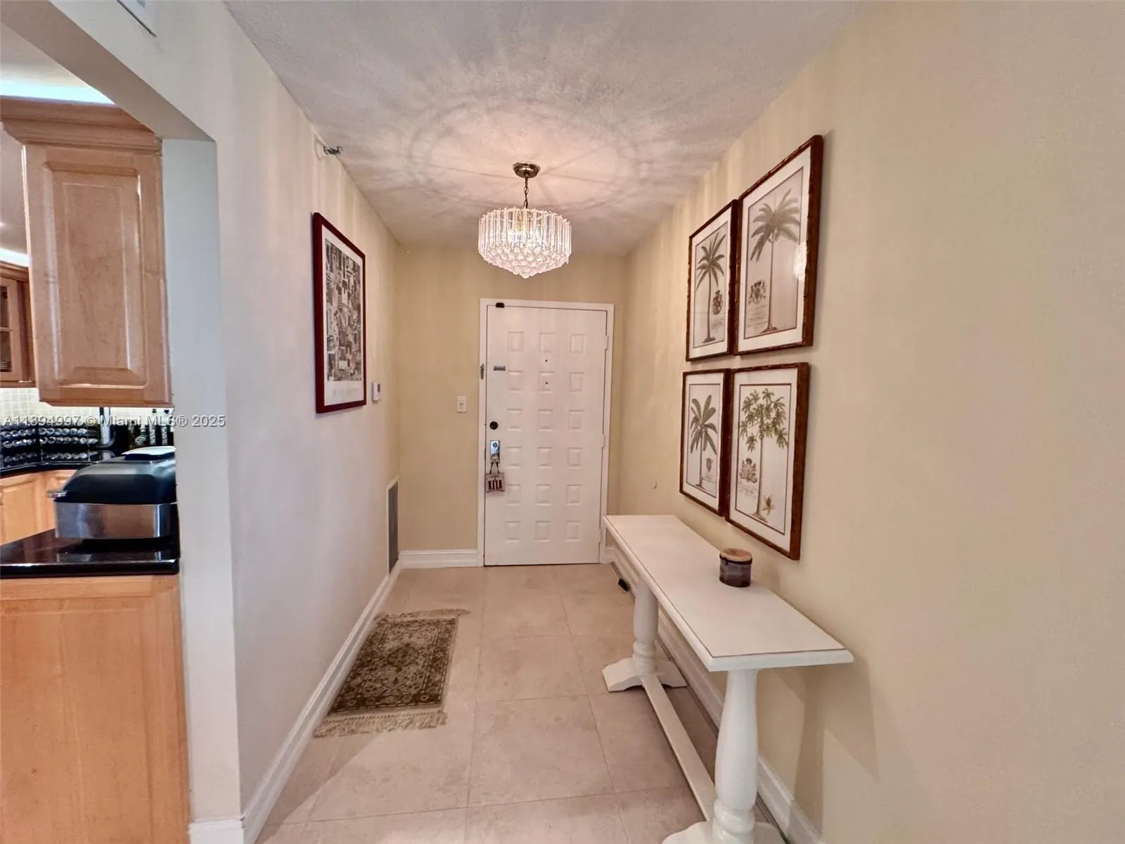 6061 Collins Ave, #10C