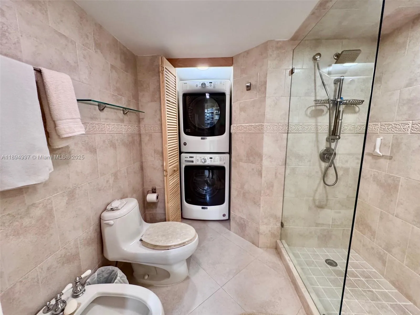 6061 Collins Ave, #10C