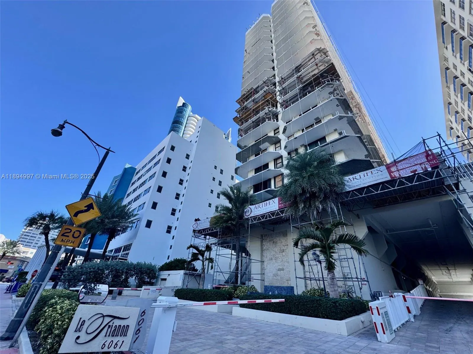 6061 Collins Ave, #10C