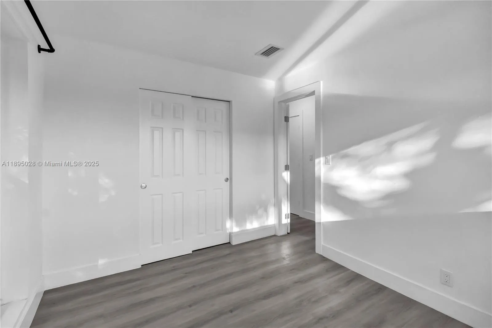 2141 NE 18th Ave