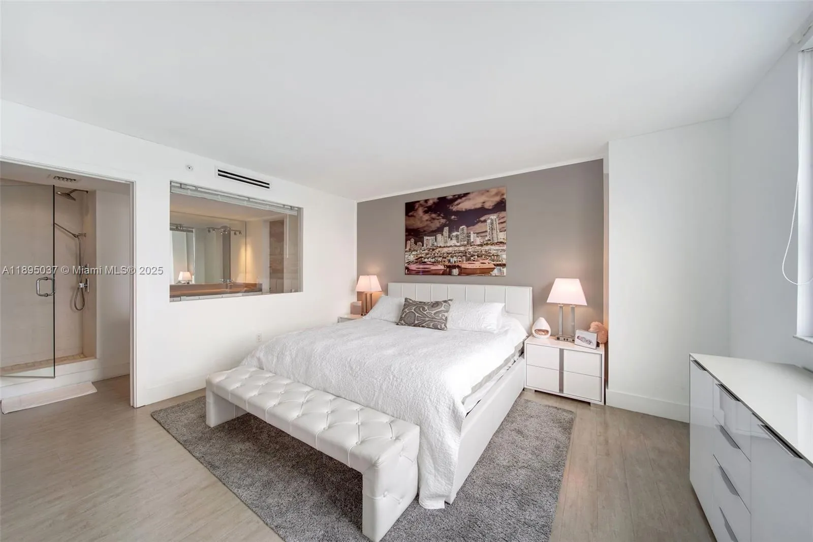 650 West Ave, #2107