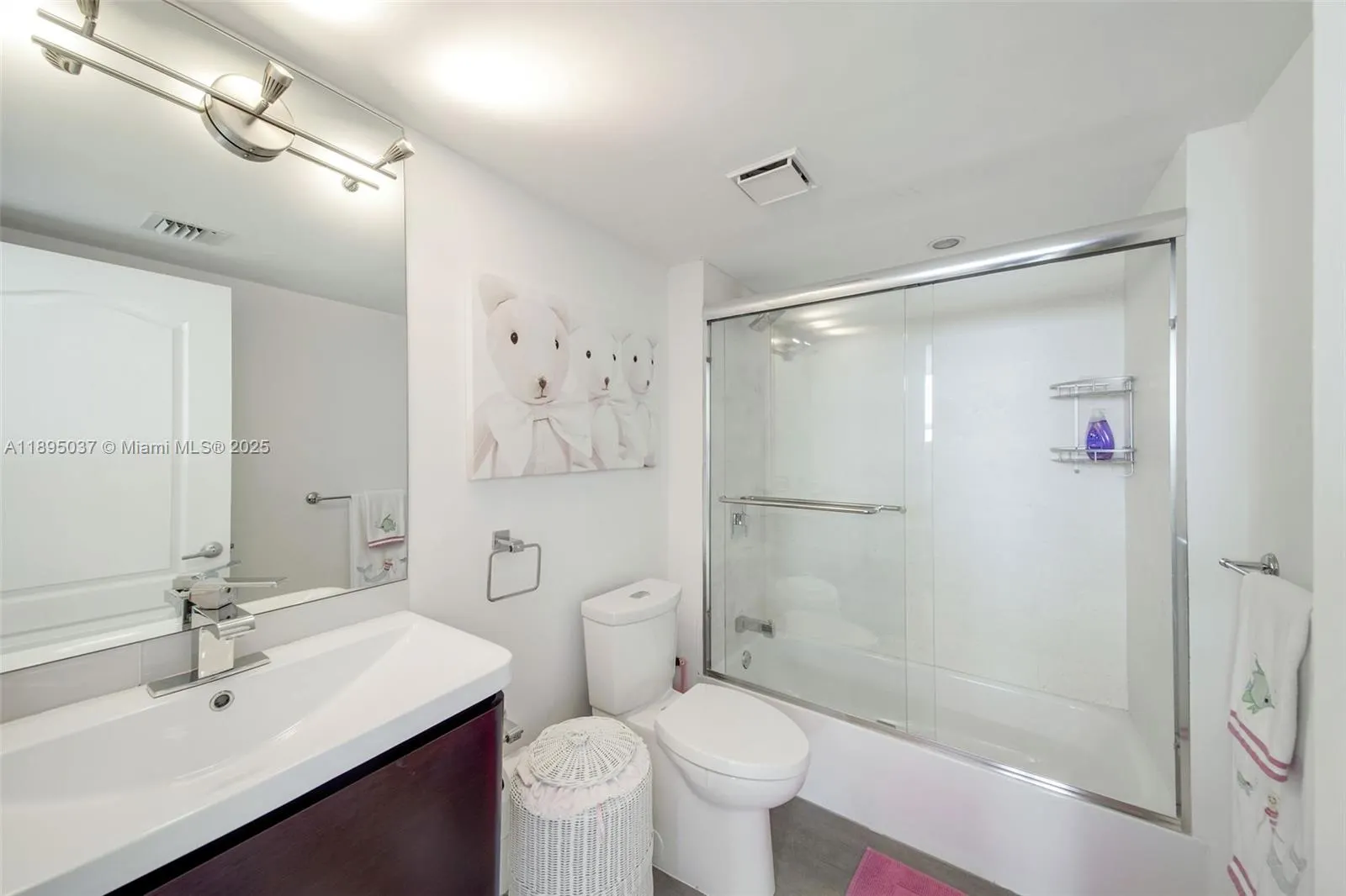 650 West Ave, #2107