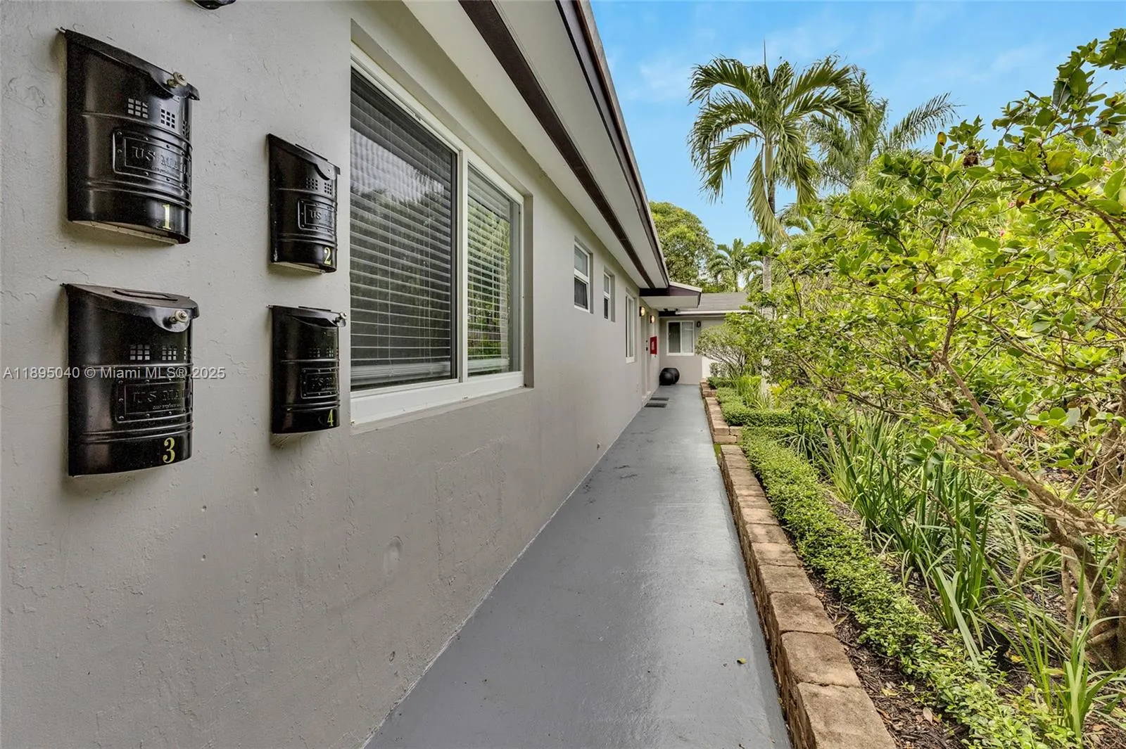 1015 W Las Olas Blvd, #3