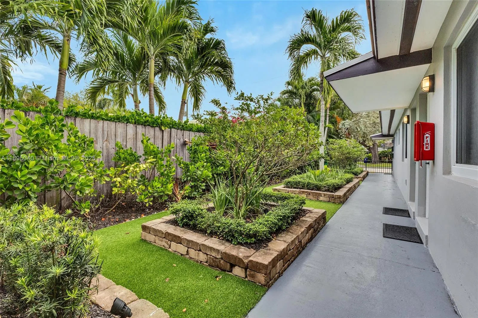 1015 W Las Olas Blvd, #3