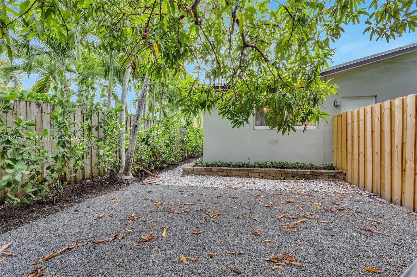 1015 W Las Olas Blvd, #3