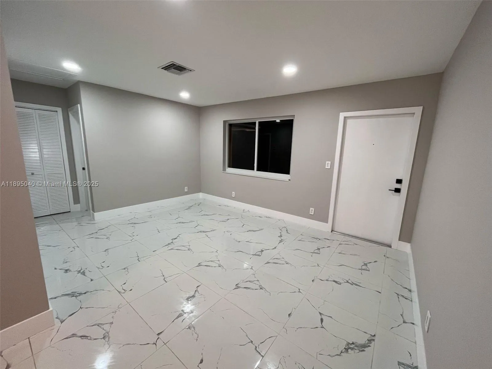1015 W Las Olas Blvd, #3